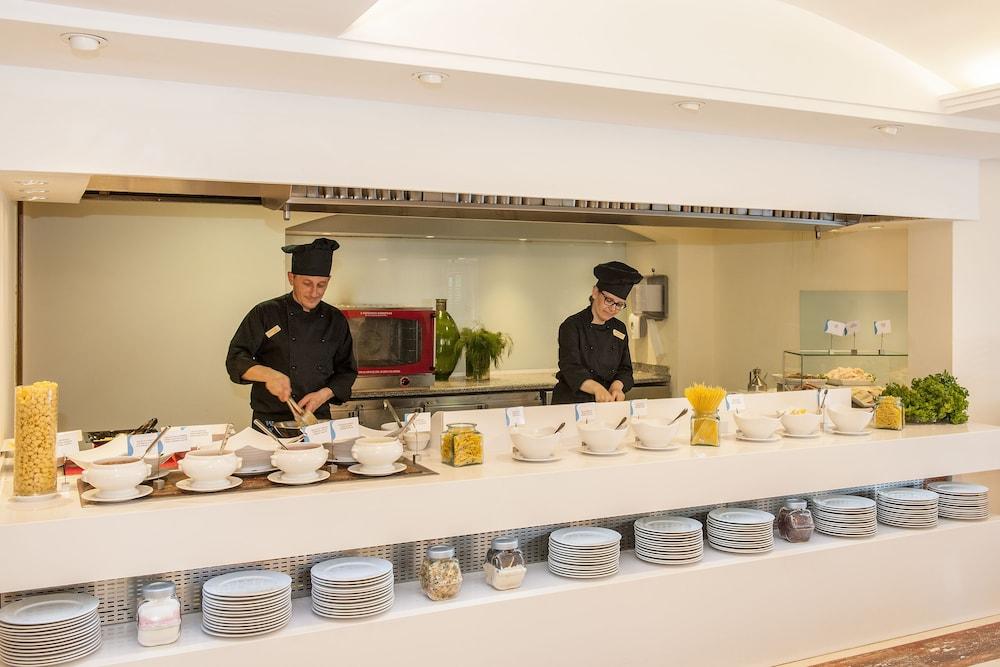 Cm Playa Del Moro Hotel Кала Милор Екстериор снимка