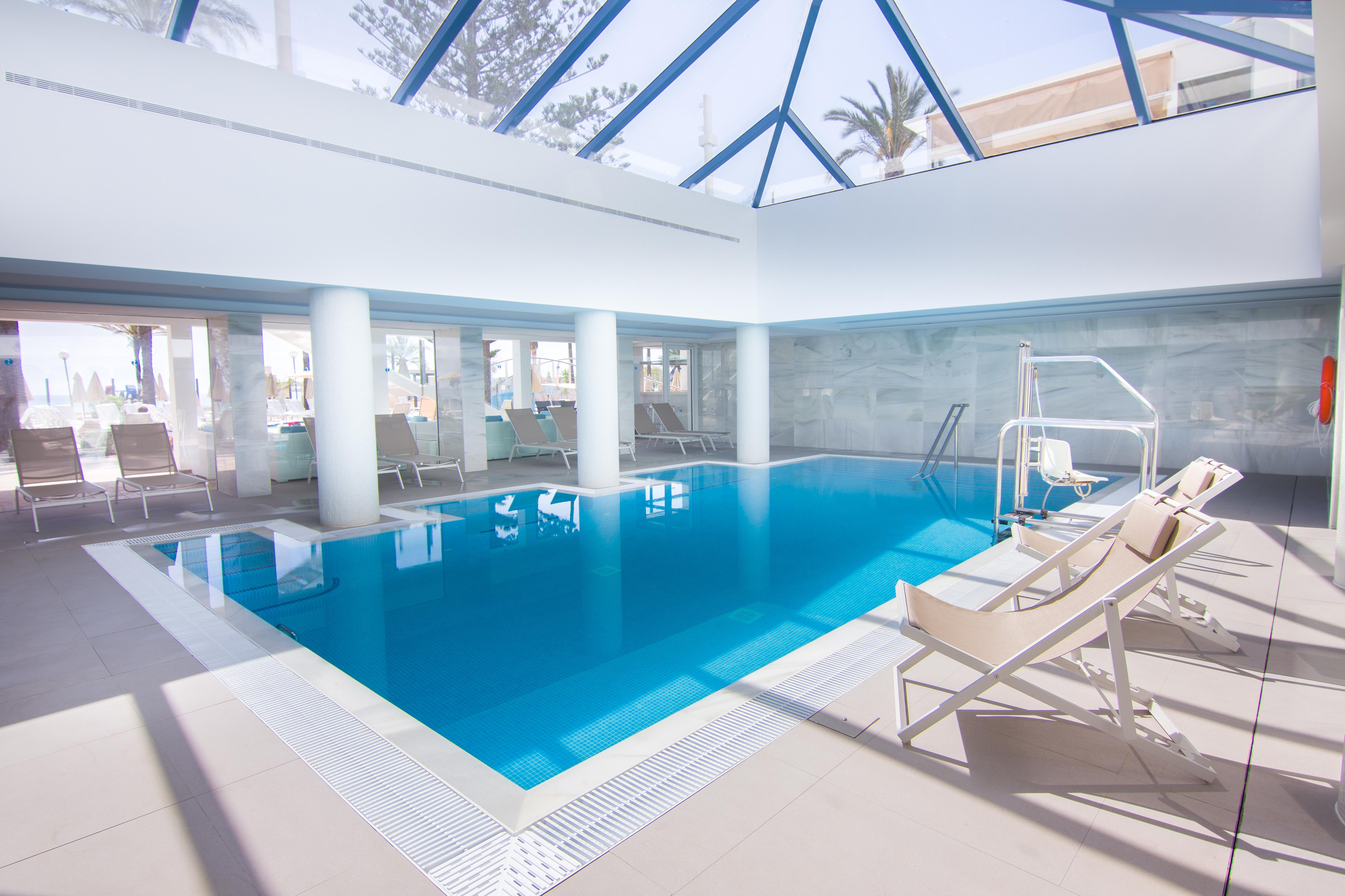 Cm Playa Del Moro Hotel Кала Милор Екстериор снимка